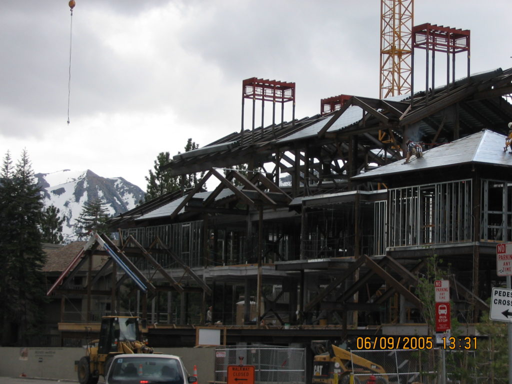 1-Mammoth-Lodge-Mammoth-Lakes-CA-1024x768